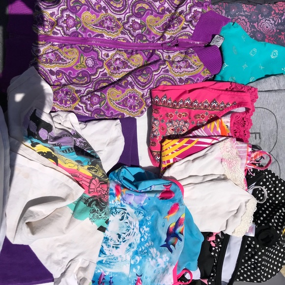 SOLD Various brands Girls bundle size 10-14 - Picture 6 of 8